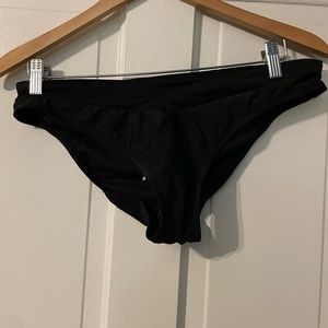 BNWT, Adore Me, black cute v cut low rise bikini bottoms